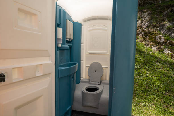 Best High-end porta potty rental  in Oronoque, CT